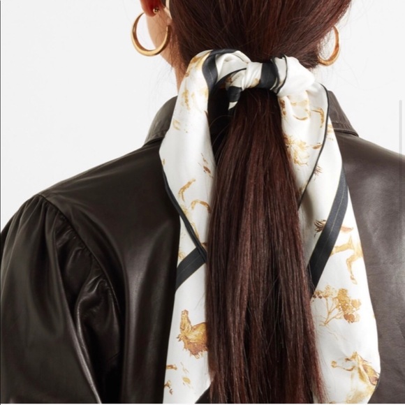 🔦ISO Ganni “Nellieburg” western trend scarf - Picture 2 of 5